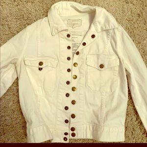 White cropped jean jacket